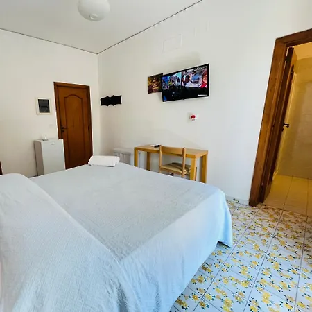 B&B Thomas Bb Conduzione Familiare 2*